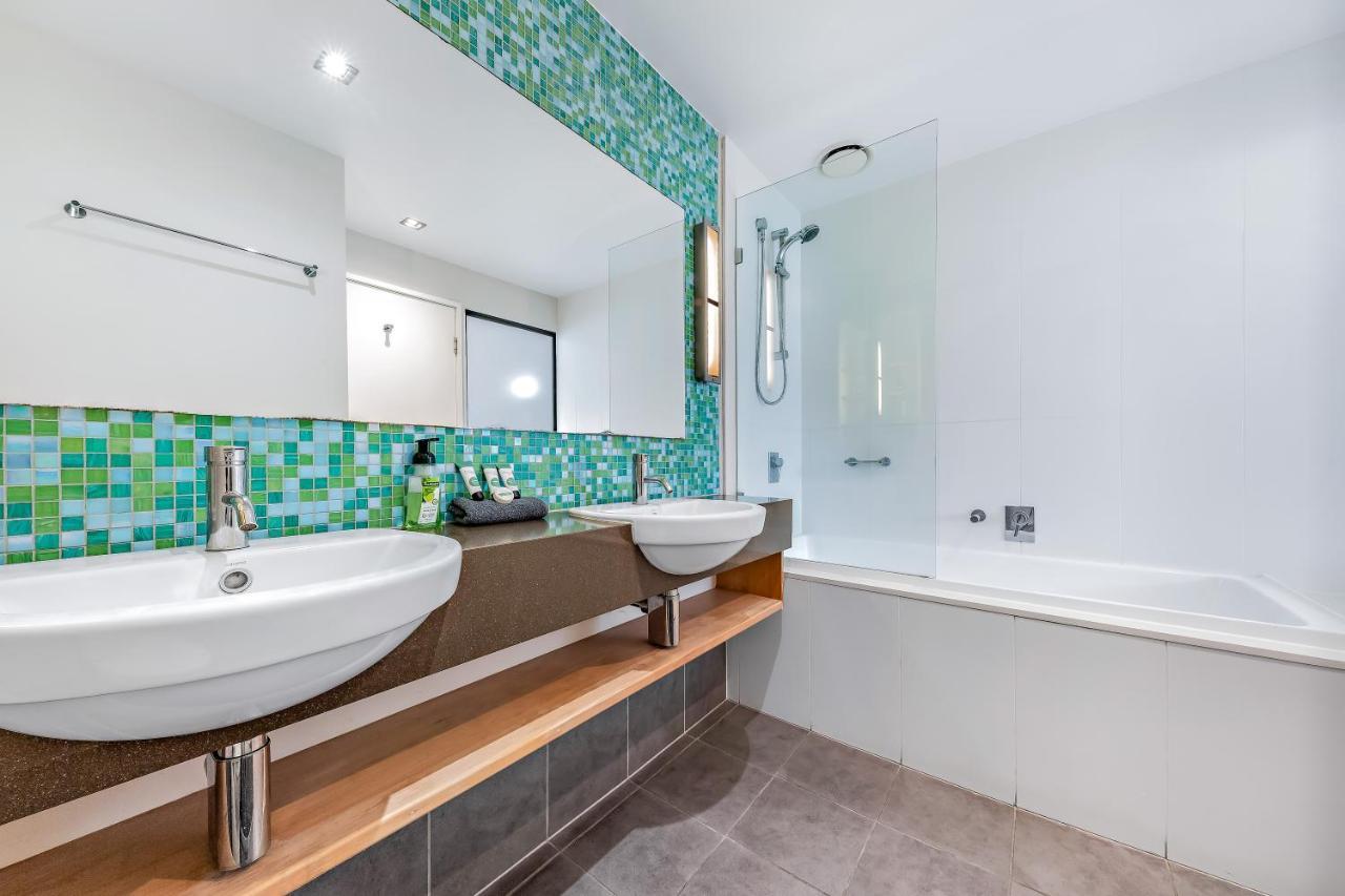 Seas The Day At The Marina Appartement Airlie Beach Buitenkant foto