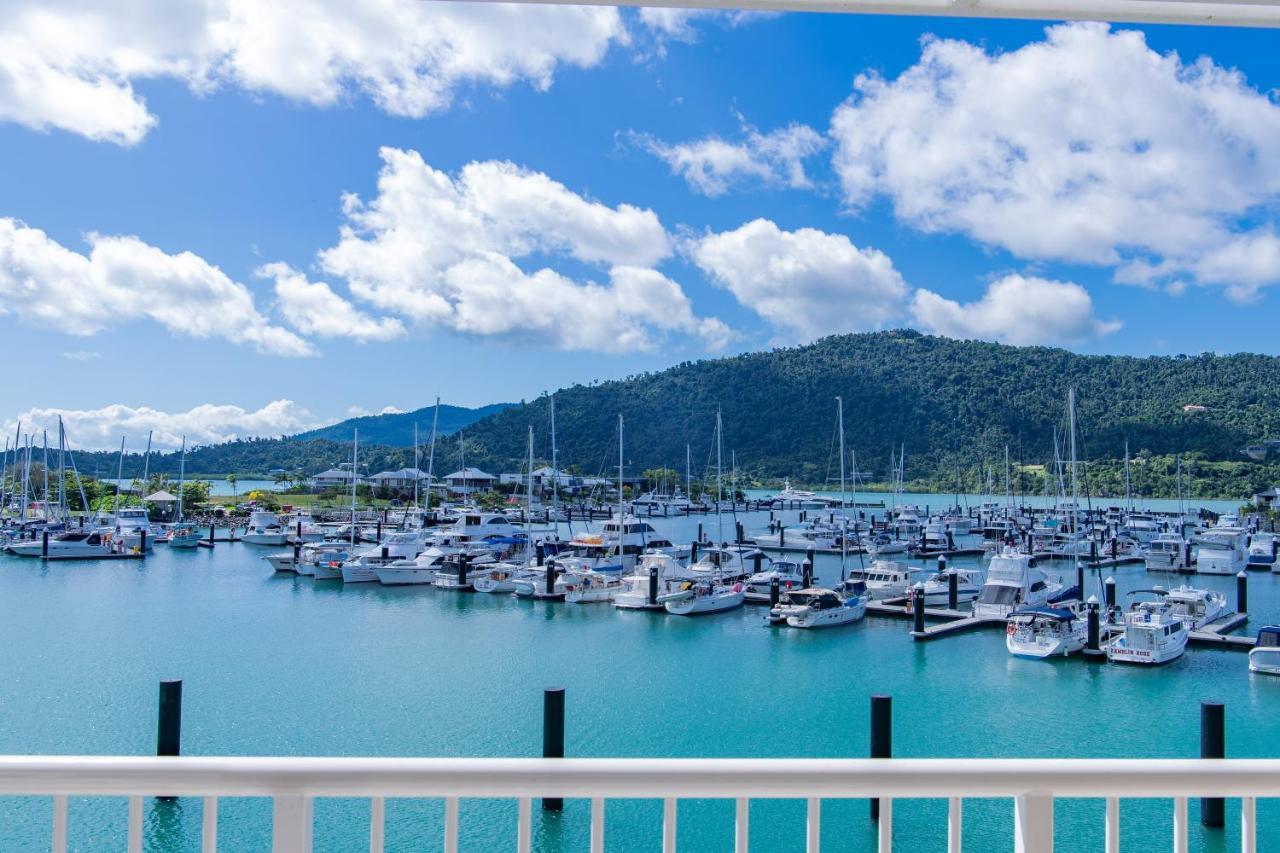 Seas The Day At The Marina Appartement Airlie Beach Buitenkant foto